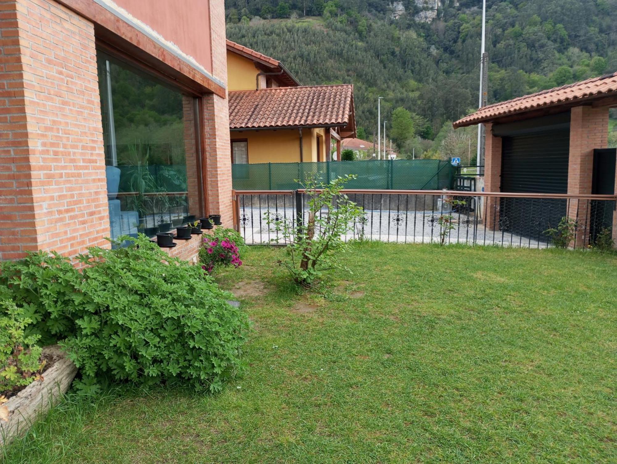 La Casa Malvarrosa Ampuero Εξωτερικό φωτογραφία